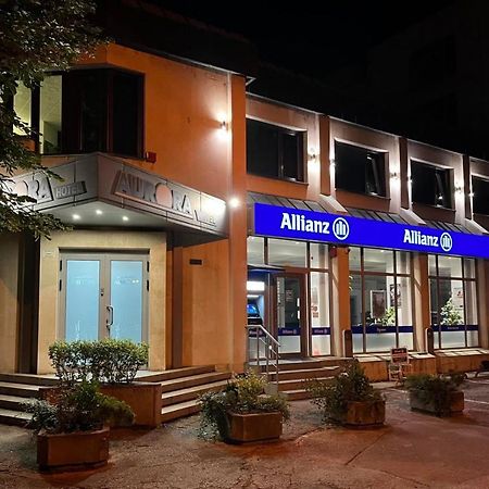 Хотел Аврора Haskovo Exterior foto